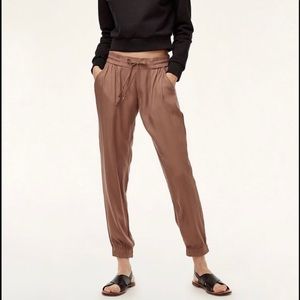 🔥 3 for $10 Aritzia Pants